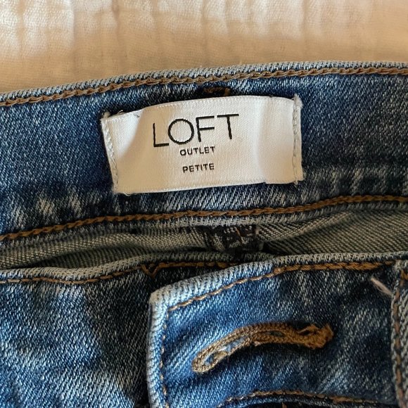 00S LOFT Outlet Petite Jeans (Skinny Ankle/Angle Cut) - Picture 1 of 4